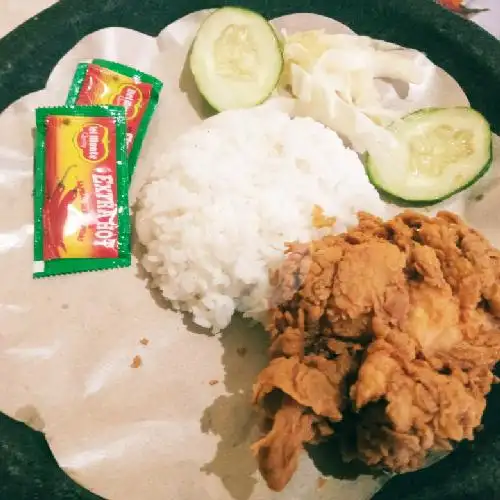 Gambar Makanan Ayam Goreng Kering & Crispy Novena, Colomadu 10