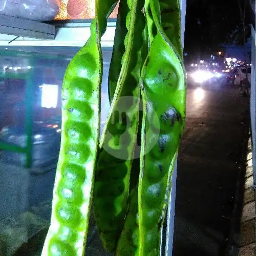 Gambar Makanan Nasi Uduk Do'a Ibu Mas Gondrong, sebrang Bnk Bjbsyria 19