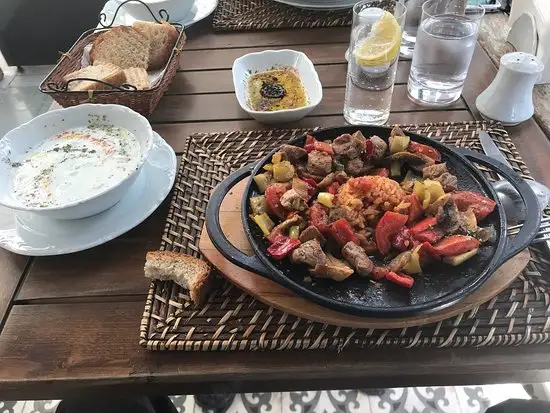 Ma'Na Karakoy'nin yemek ve ambiyans fotoğrafları 7