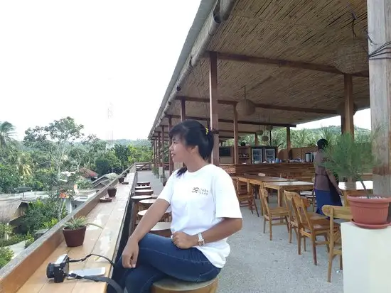 Gambar Makanan Mango Rooftop Restaurant 8