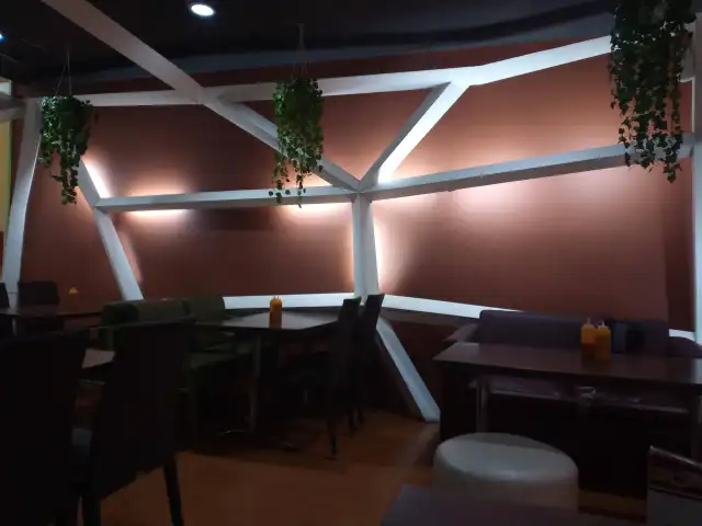 Gambar Makanan Solaria 9