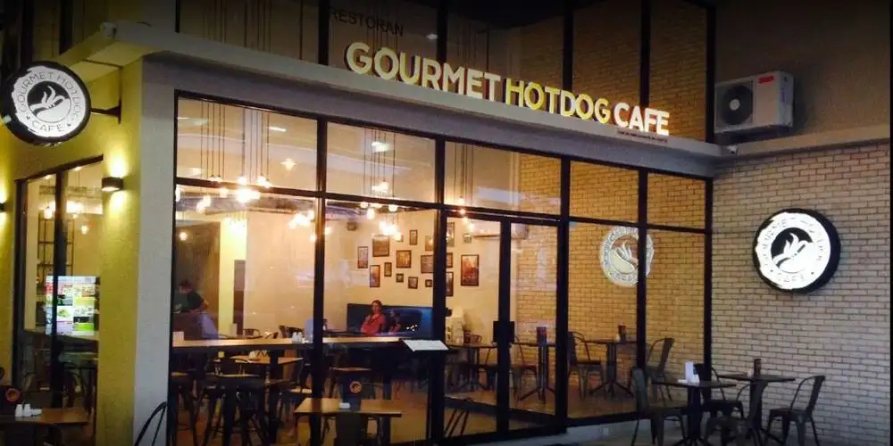 Gourmet Hotdog Cafe