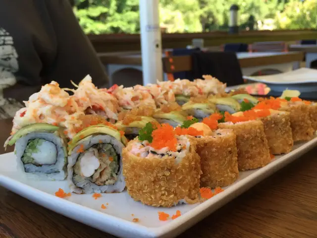 İoki Sushi Bar & Japanese Restaurant'nin yemek ve ambiyans fotoğrafları 23
