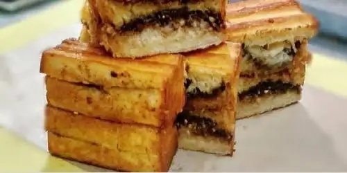 ROTI BAKAR DAN KUKUS AFIQAH