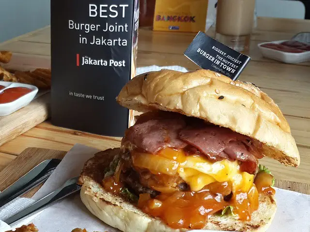 Gambar Makanan The Republic of Burger 9