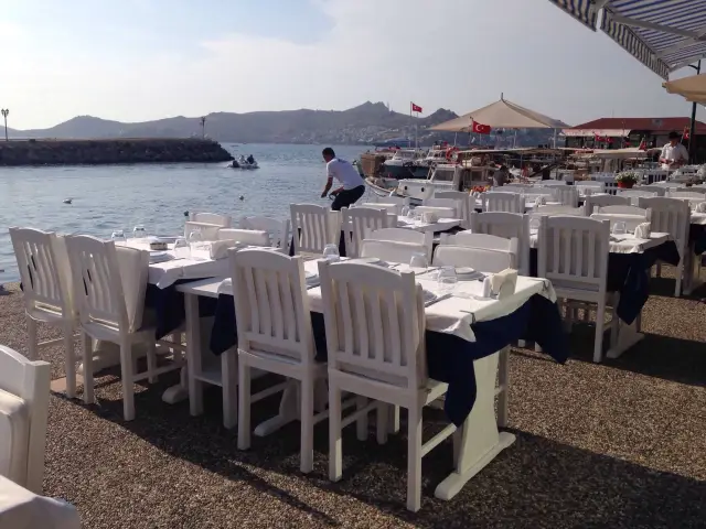 Reis Restaurant'nin yemek ve ambiyans fotoğrafları 2