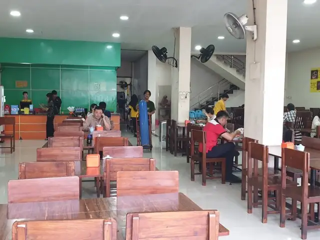 Gambar Makanan Ayam Goreng Karawaci 9