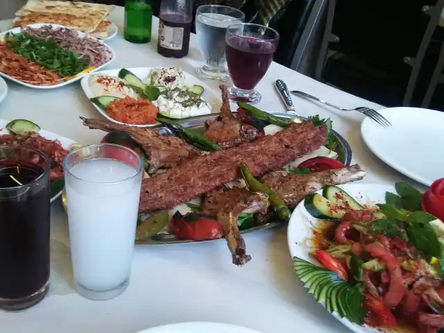 Sinan Usta Restaurant'nin yemek ve ambiyans fotoğrafları 8