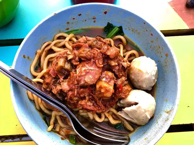 Mie Pitik Bang Azzat