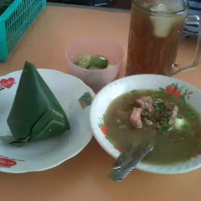 Soto Madura & Sop Buntut Cak Choirul