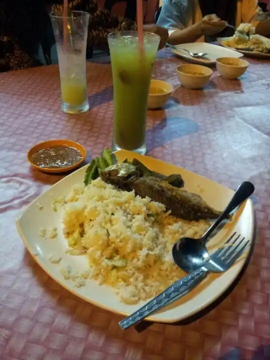 Nasi Goreng Ikan Rebus Seri Kinta Food Photo 4