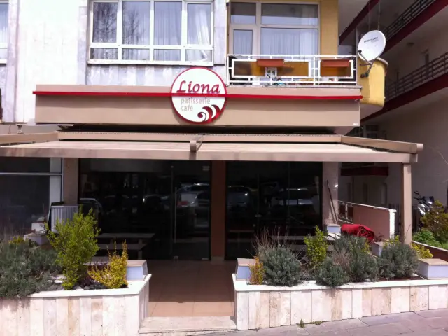 Liona Patisserie'nin yemek ve ambiyans fotoğrafları 1