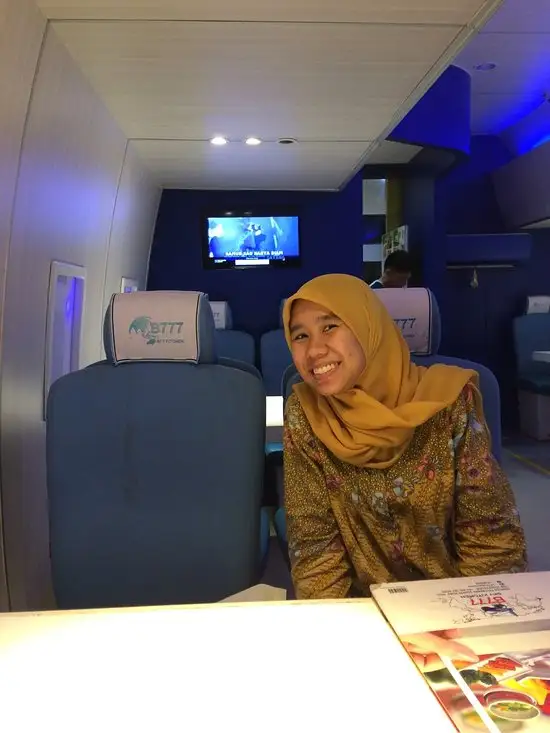 Gambar Makanan B777 Sky Kitchen 7