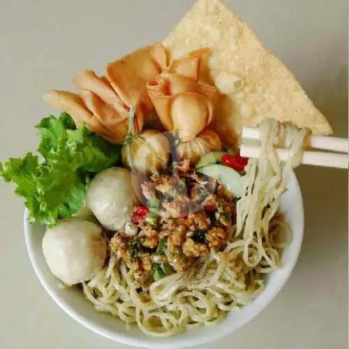 Gambar Makanan RM Kikil Sapi, Sesetan 1