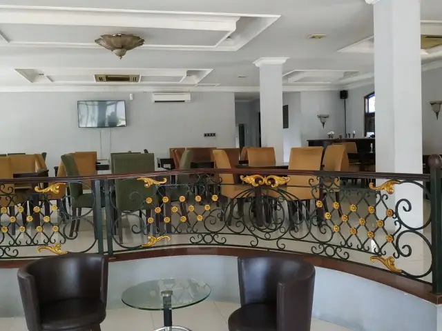 Gambar Makanan Boni Hall & Resto - Bunga Karang Hotel 4