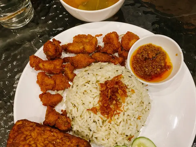 Ayam Bebek Angsa Masak Di Kuali