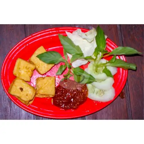Gambar Makanan Lalapan Sri Rezeki, Jalan Raya Abianbase  10