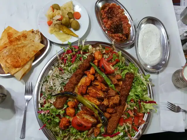 Has Dürüm Et Ve Kebab Evi'nin yemek ve ambiyans fotoğrafları 4