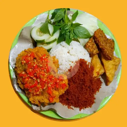 Gambar Makanan Ayam Geprek Serundeng Samrat, Wanea 6