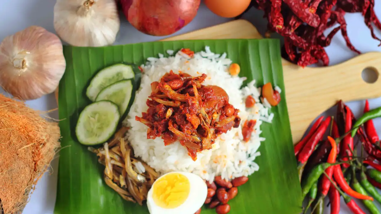 NASI LEMAK MISS NENDE