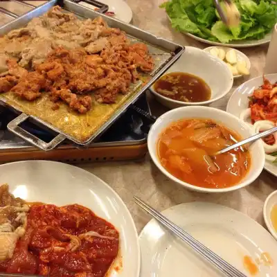 Ssikkek Korean BBQ Buffet