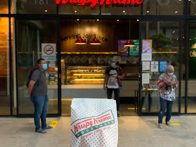 Krispy Kreme Doughnuts Food Photo 2