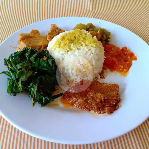 Gambar Makanan Pincuran Rajo Masakan Padang, Legian 11