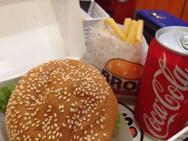 Gambar Makanan Bros Burger 8