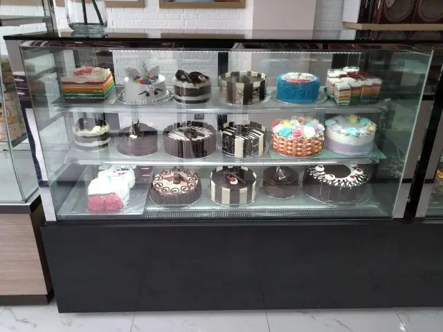 Gambar Makanan Daniel Bakery & Cake 18