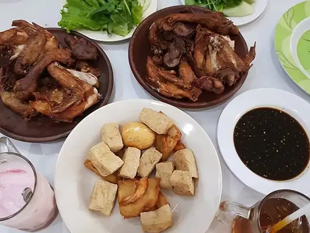 Gambar Makanan Ayam Goreng "Presto" Cipete 10