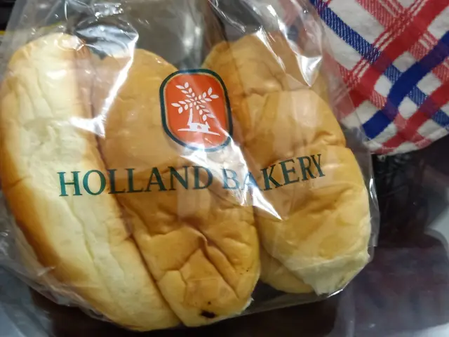 Gambar Makanan Holland Bakery 2