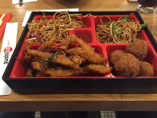SushiCo'nin yemek ve ambiyans fotoğrafları 2