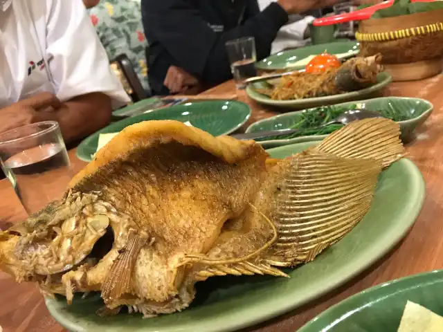 Gambar Makanan Ikan Bakar Cianjur 10