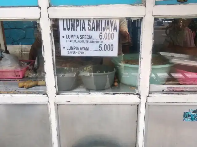 Gambar Makanan Lumpia Sami Jaya Malioboro 6