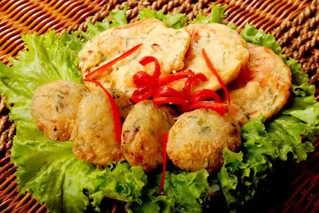 Gambar Makanan Ayam Goreng Fatmawati - Hotel Salak The Heritage 15