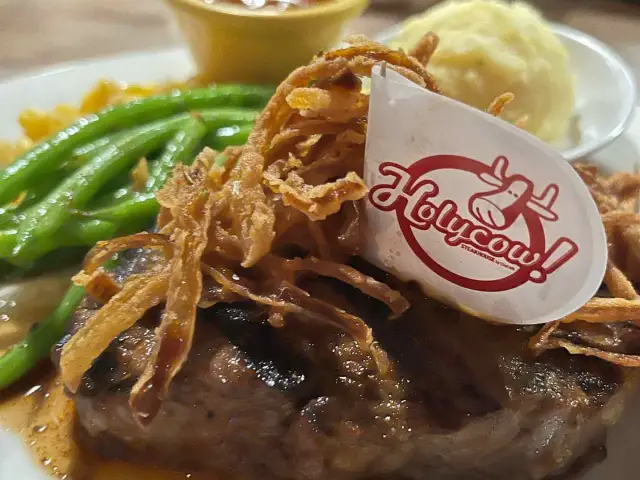 Gambar Makanan Holycow!STEAKHOUSEbyChefAfit 1