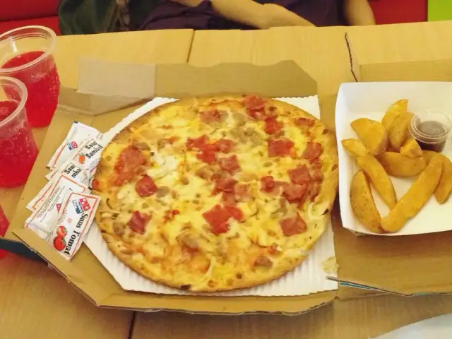 Gambar Makanan Domino's Pizza 18