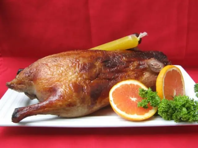 Denise and Polly's The Classic Roast Duck