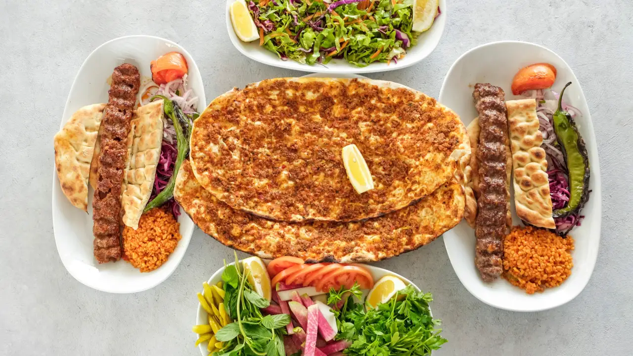 Öz Urfa Kebap & Lahmacun