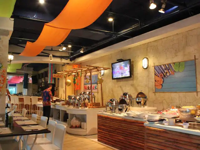 Port Restaurant - Waterfront Cebu City Hotel & Casino Food Photo 9