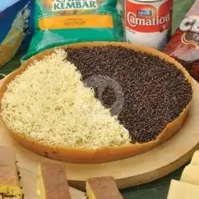 Gambar Makanan Martabak Selmis Asem Baris Raya, Tebet 13