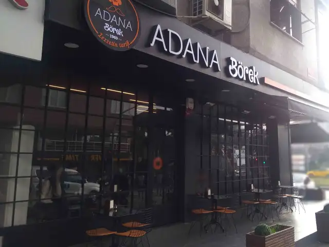 Adana Börek'nin yemek ve ambiyans fotoğrafları 3