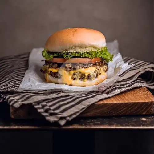 Gambar Makanan Got Beef Burger, Sumantri Brojonegoro 4