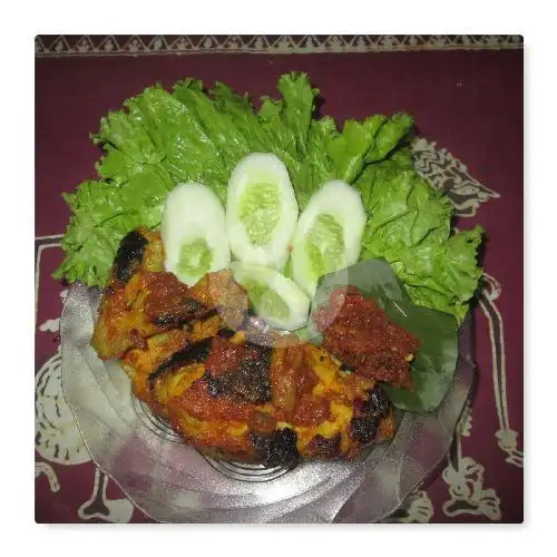 Gambar Makanan Ayam Bakar & Goreng Bumbu Rujak 'RORO', Pondok Betung 10