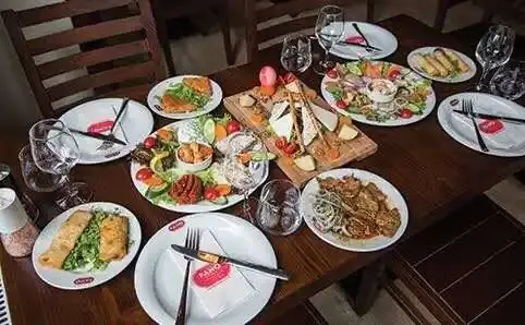Tarihi Pano Şaraphanesi'nin yemek ve ambiyans fotoğrafları 65
