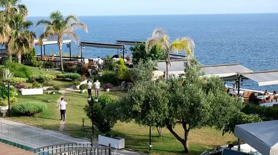 Lara Balık Evi