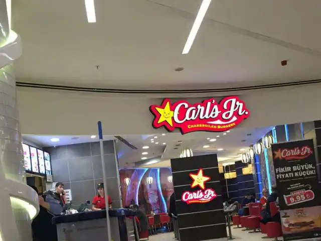 Carl's Jr.'nin yemek ve ambiyans fotoğrafları 69