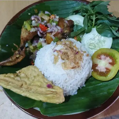 Gambar Makanan Nasi uduk dan Nasi bakar Mpok ipe, Tentara Genie Pelajar 8