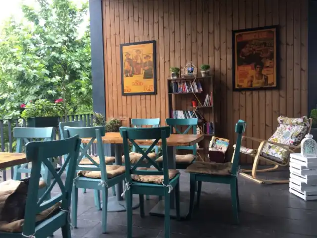 Bona  Cafe'nin yemek ve ambiyans fotoğrafları 2