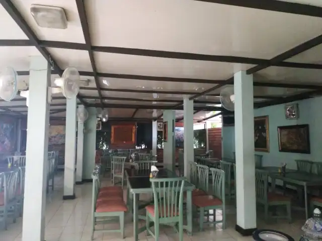 Gambar Makanan Inns Restaurant 13